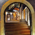 Sakli Cave House 4*