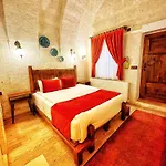 Sakli Cave House Konukevi 4*