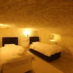 Sakli Cave House 4*