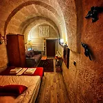 Sakli Cave House 4*
