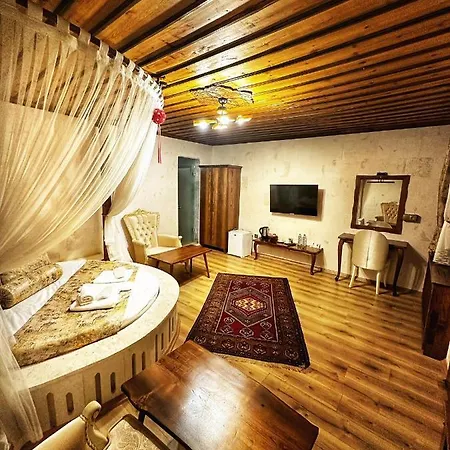 Sakli Cave House 3*