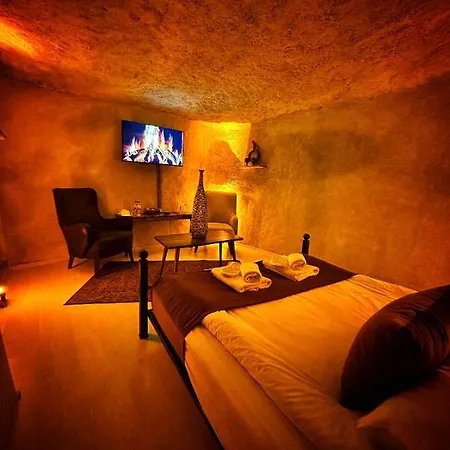 Sakli Cave House 3*