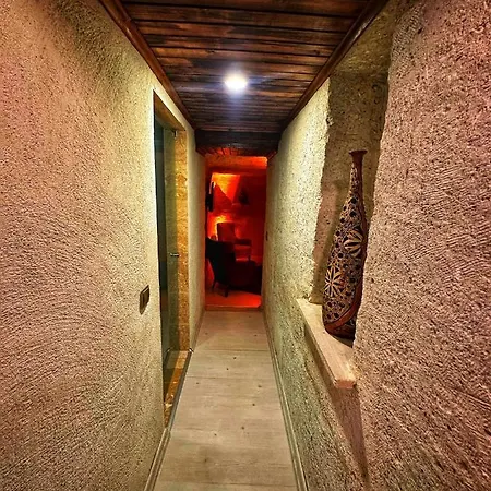 Pensionat Sakli Cave House 3*