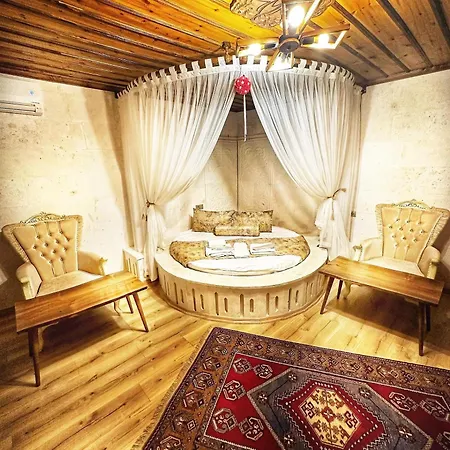 Pensionat Sakli Cave House 3*
