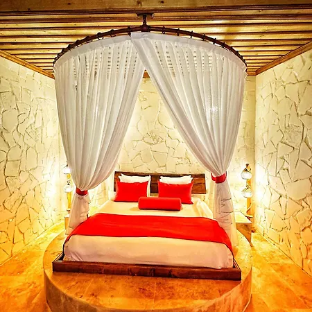 Pensionat Sakli Cave House 3*
