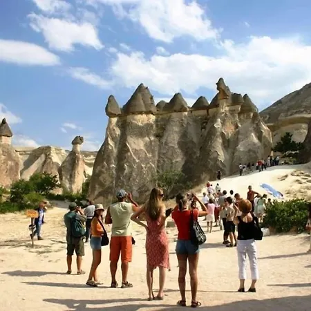 Sakli Cave House بيت ضيافة أفانوس